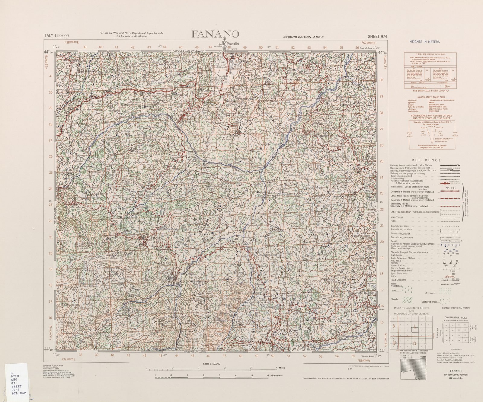 Carta topográfica militar americana da folha Fanano, com curvas de nível, estradas em vermelho, rios em azul e legenda à direita